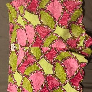 NWOT Crown & ivy shorts size 14